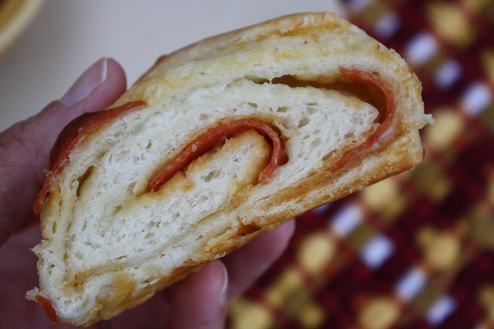 Pepperoni Pizza Bread Recipe