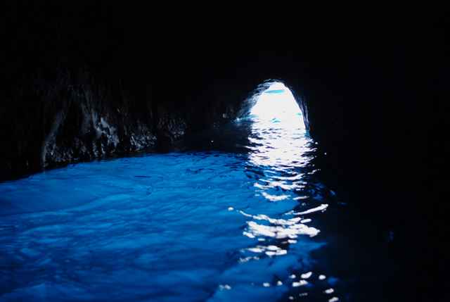 Grotta_azzurra Blue Grotto Creative commons 3.0 Frederic de Goldschmidt