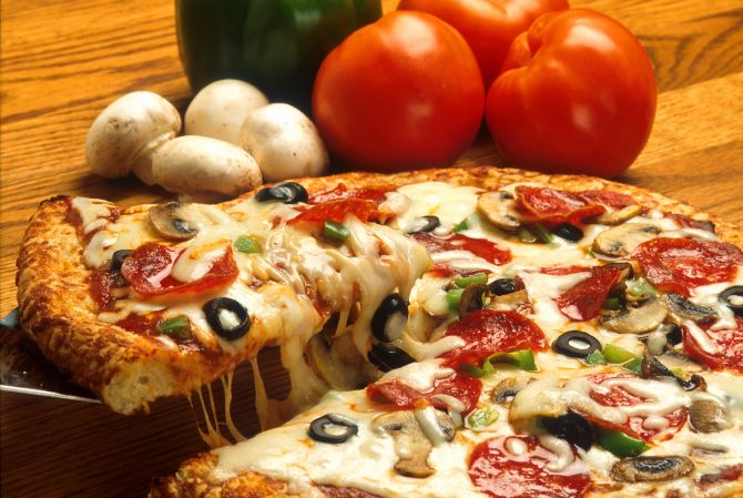 Eating Pizza Slices Cancer Risk