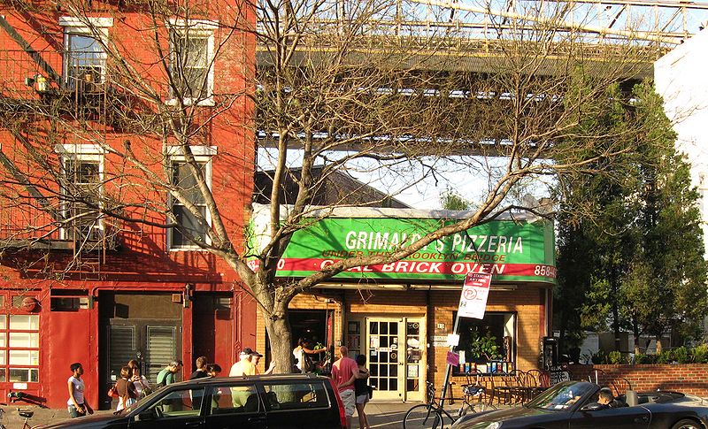 Grimaldi's Pizzeria at origianl location